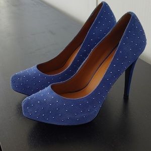 Blue Colin Stuart Pumps